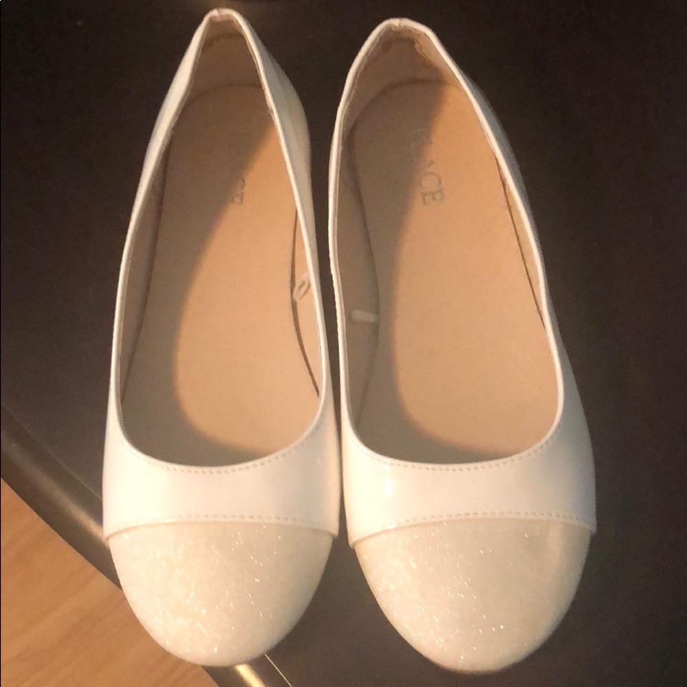 White flats